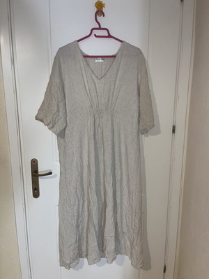Summer dress beige like new, size M 38 10