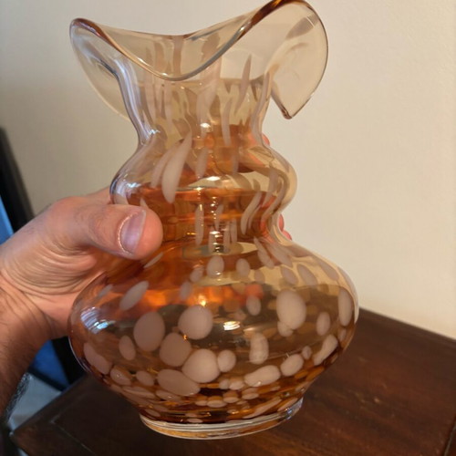 Murano vase handmade in like new condition