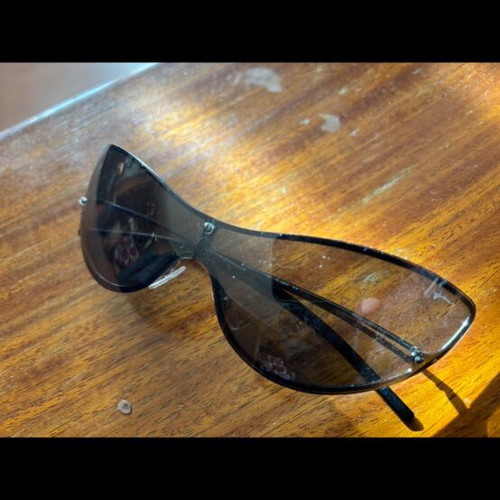 Sunglasses like new, black
