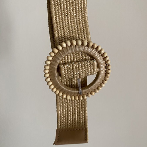 Boho Beige Stretch Waist Belt with Wooden Buckle like new