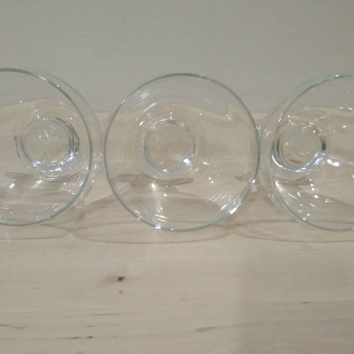 Set of 3 Medium Collectible Authentic Ice Cream Glasses 2002, new