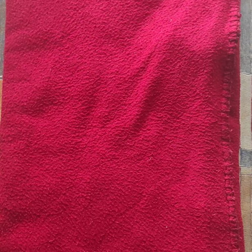 Fleece blanket red double used
