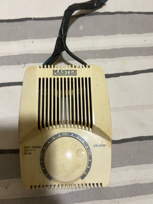 Master DM-2500 регулатор на мощност 2500W