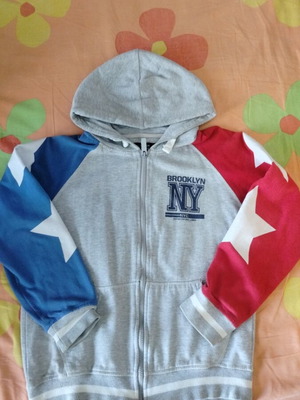 Children's grey hoodie with star sleeves, size 146 cm, age 10-11
