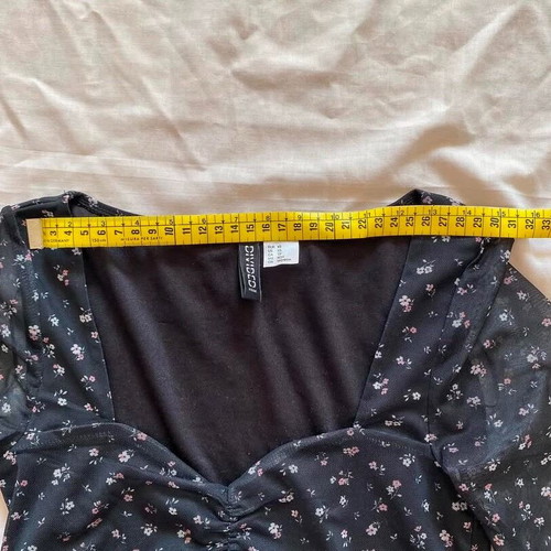 H&M Mini Floral Dress With Mesh Sleeves Like New