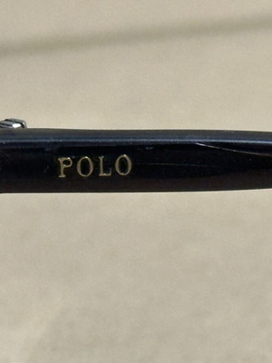 Polo sunglasses used with scratch