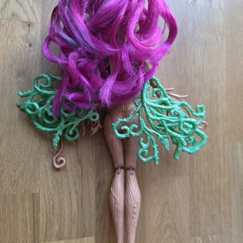 Monster High Garden Ghouls Treesa Thornwillow Tree Doll used