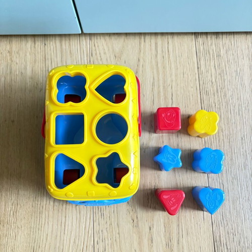Sorting toy like new