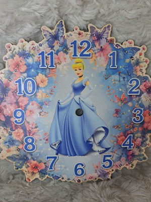 Wooden wall clock with Cinderella, 20 cm, new