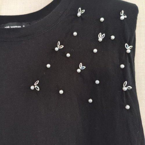 Pink Woman Black Sleeveless Top like new, size M