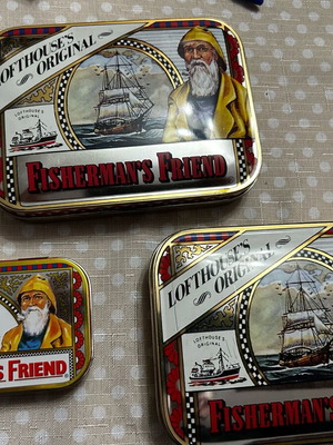 Колекционерски метални кутии Fisherman’s Friend употребявани, комплект от три