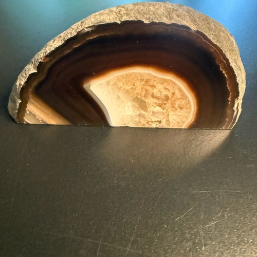 Brazilian agate rock used, length 14 cm