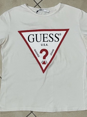 Guess Women T-Shirt white original triangle logo print size M like new
