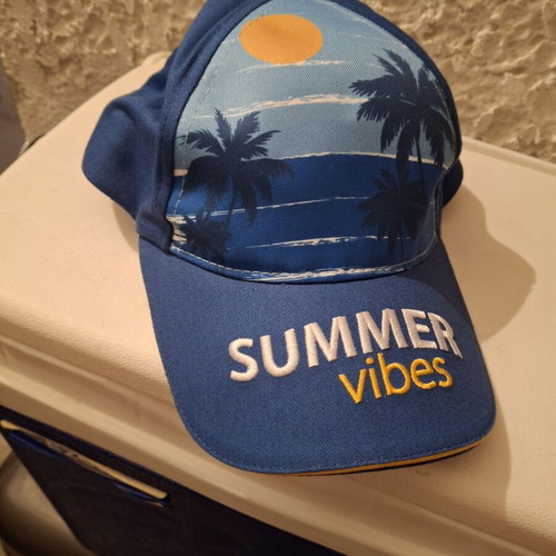 Children's hat new, size 52