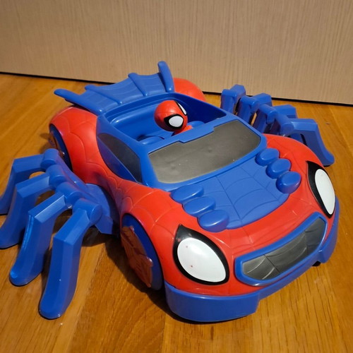 Spiderman vehicle with web shoot feature like new