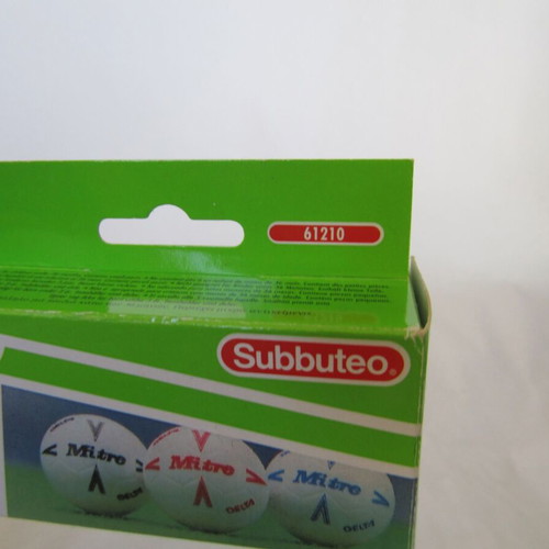 Subbuteo 61210 Mitre Delta 3 balls like new, early 1990s