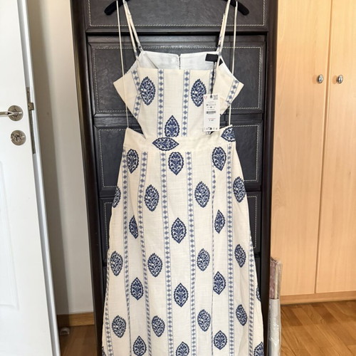 Zara dress with cut out waist, beige and blue