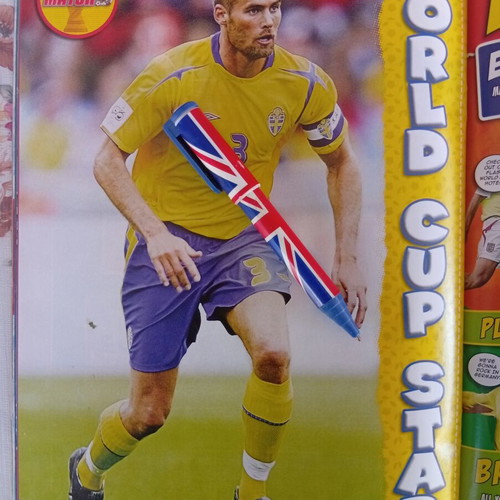 Match Football Magazine issue 23-29/5/2006 like new with Barcelona Champions League poster