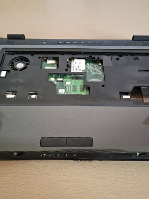 Palmrest touchpad for Toshiba L300