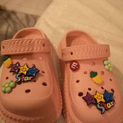 Salmon pink children's clogs size 29
