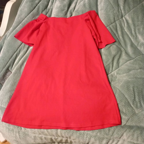 Women's red dress one size like new, short with elastic top