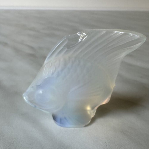 Lalique Crystal Fish used, satin glass decorative collectible