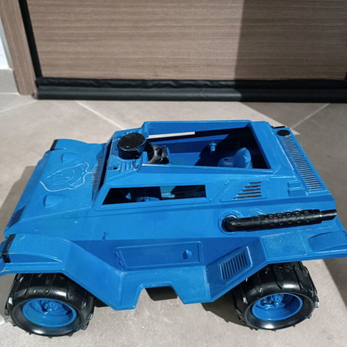 Action Man figures and vehicle used