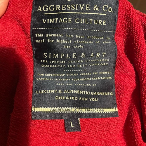 Red Aggressive jumper used, red, size L