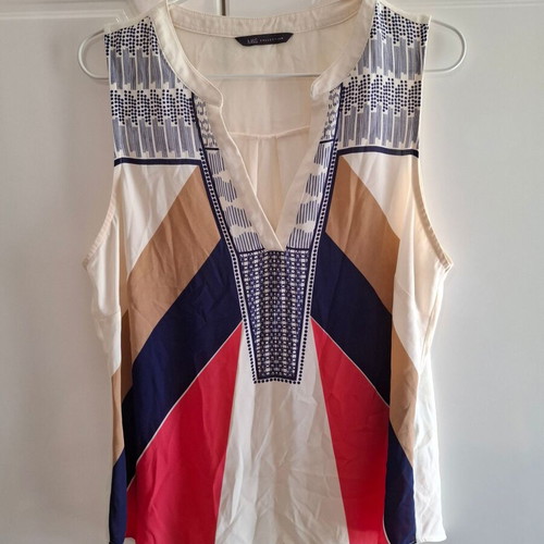 Marks & Spencer top XL used, ivory with multicolor details