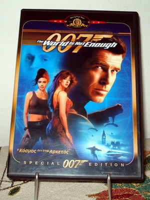 The World Is Not Enough 1999 DVD James Bond 007