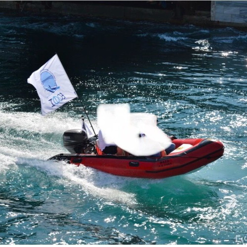 Zodiac 4.20 polyester hull boat with Yamaha 25hp four-stroke engine and trailer