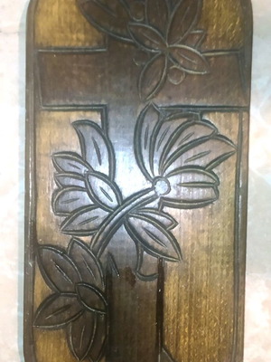 Carved wood frame with cross dimensions 14×30