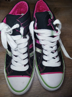 Sneakers Gotta Flurt size 37 used, lightly worn