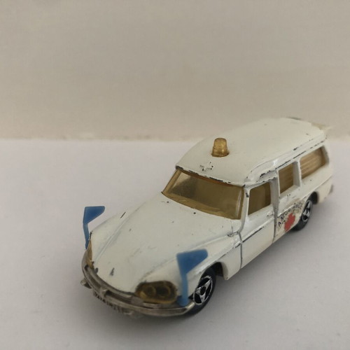 Majorette Citroën DS 21 Ambulance 1:65 scale used, 1973 edition