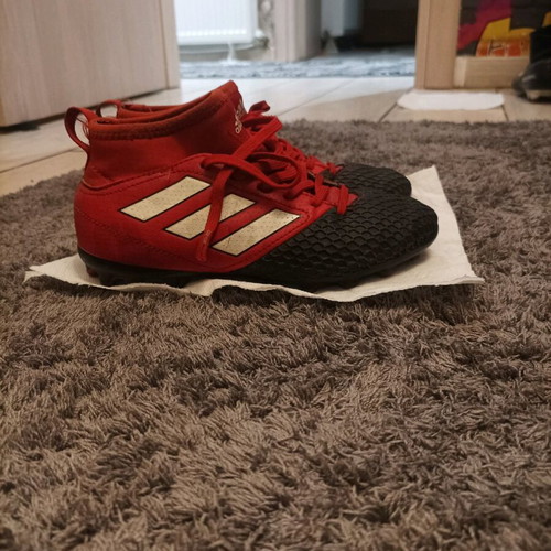 Adidas football shoes used, size 33, black
