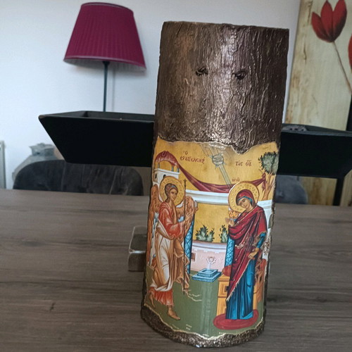 Image in tile style like new