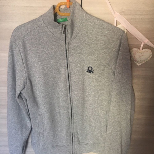 Benetton men's sweatshirts used, medium size, gray, set of 2