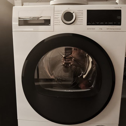 Bosch Series 6 Self Cleaning Dryer like new, 9 kg capacity