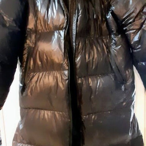 Long winter jacket size L like new, black