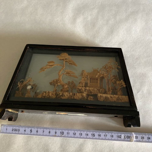 Asian style tabletop decoration like new