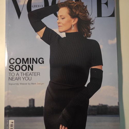 Vogue Greece issue 37 November 2022 new