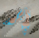  Γαλάζια saten slingbacks