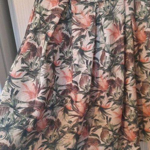 Kontatto skirt L new summer floral green salmon shades