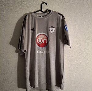 Εμφάνιση  ΑΕΛ , Adidas  μέγεθος  large  !!!
