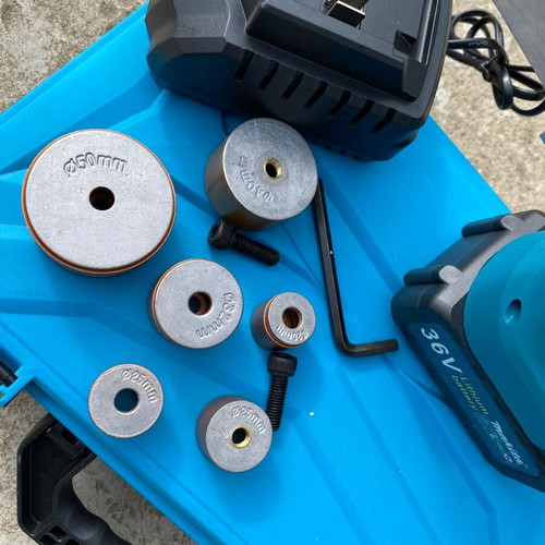 Makita 36V Cordless PPR Pipe Welding Tool with Battery and Accessories