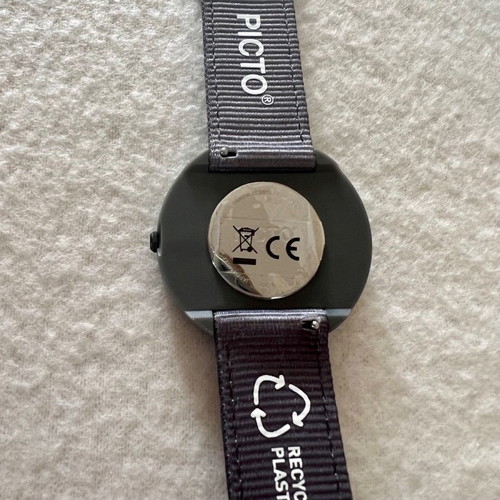 Picto watch new with box and protective stickers