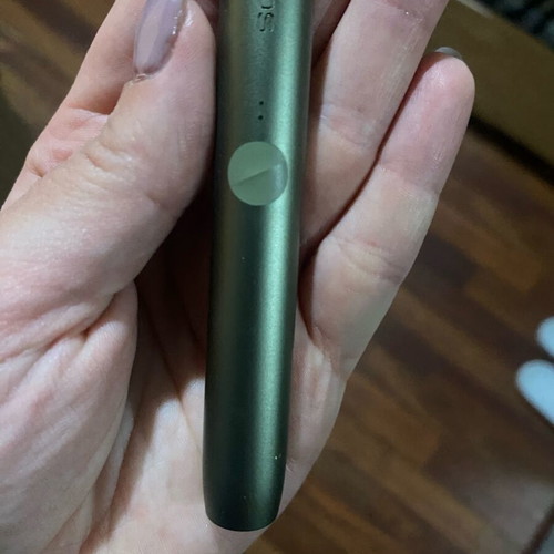 Iqos electronic cigarette like new with charger