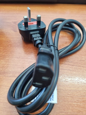 Laptop power cable with UK BS1363A plug and C19 socket, new