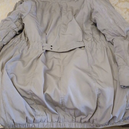 Prm-Fashion women's long jacket size M like new, beige with belt and hood