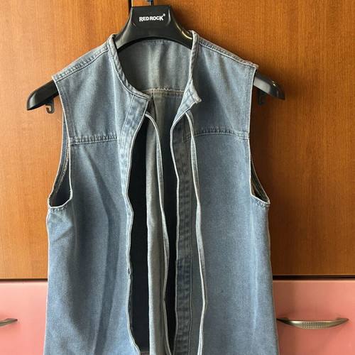 Trendyol sleeveless jean jacket, size L, blue